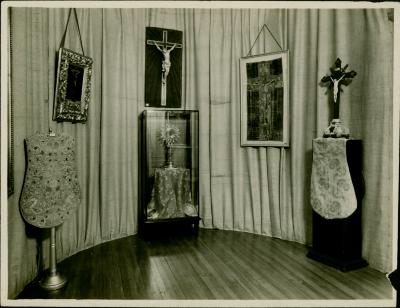 [Exposición de Arte Religioso Retrospectivo foto 03-02]