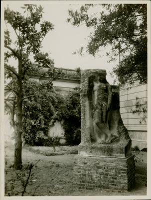 [Parque de esculturas del Museo Nacional de Bellas Artes foto 04-04]